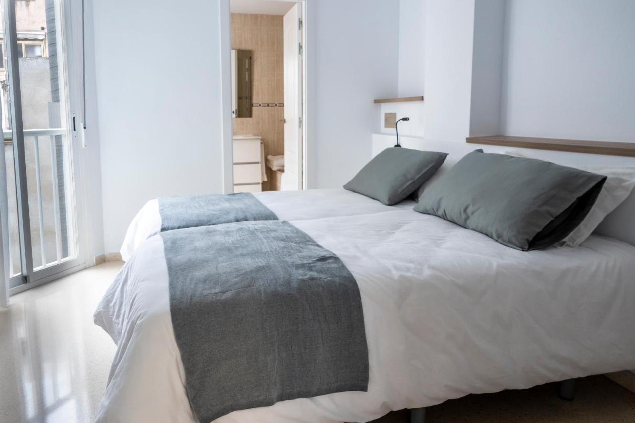 Calma Apartments Бенидорм Екстериор снимка