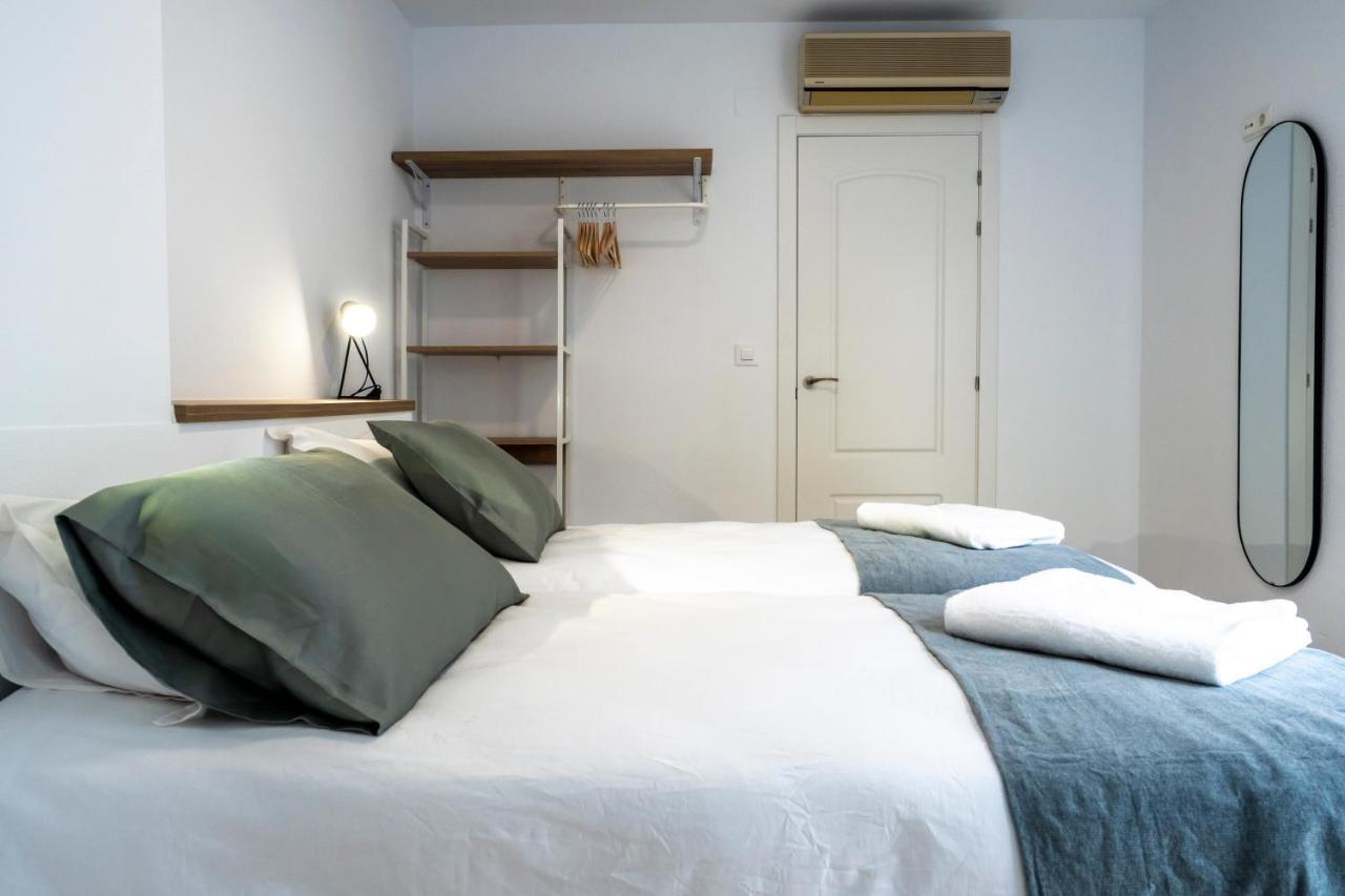 Calma Apartments Бенидорм Екстериор снимка