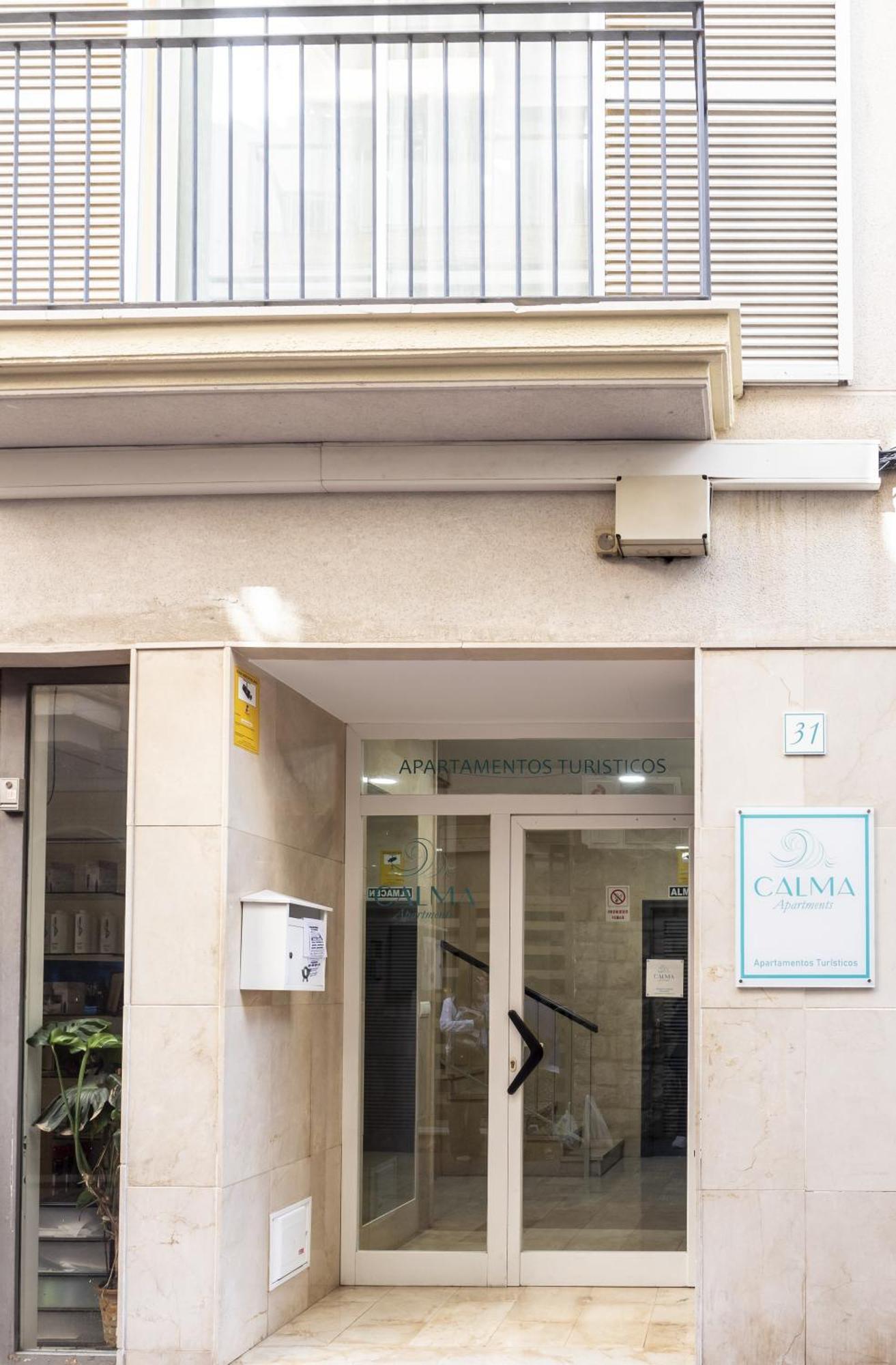 Calma Apartments Бенидорм Екстериор снимка