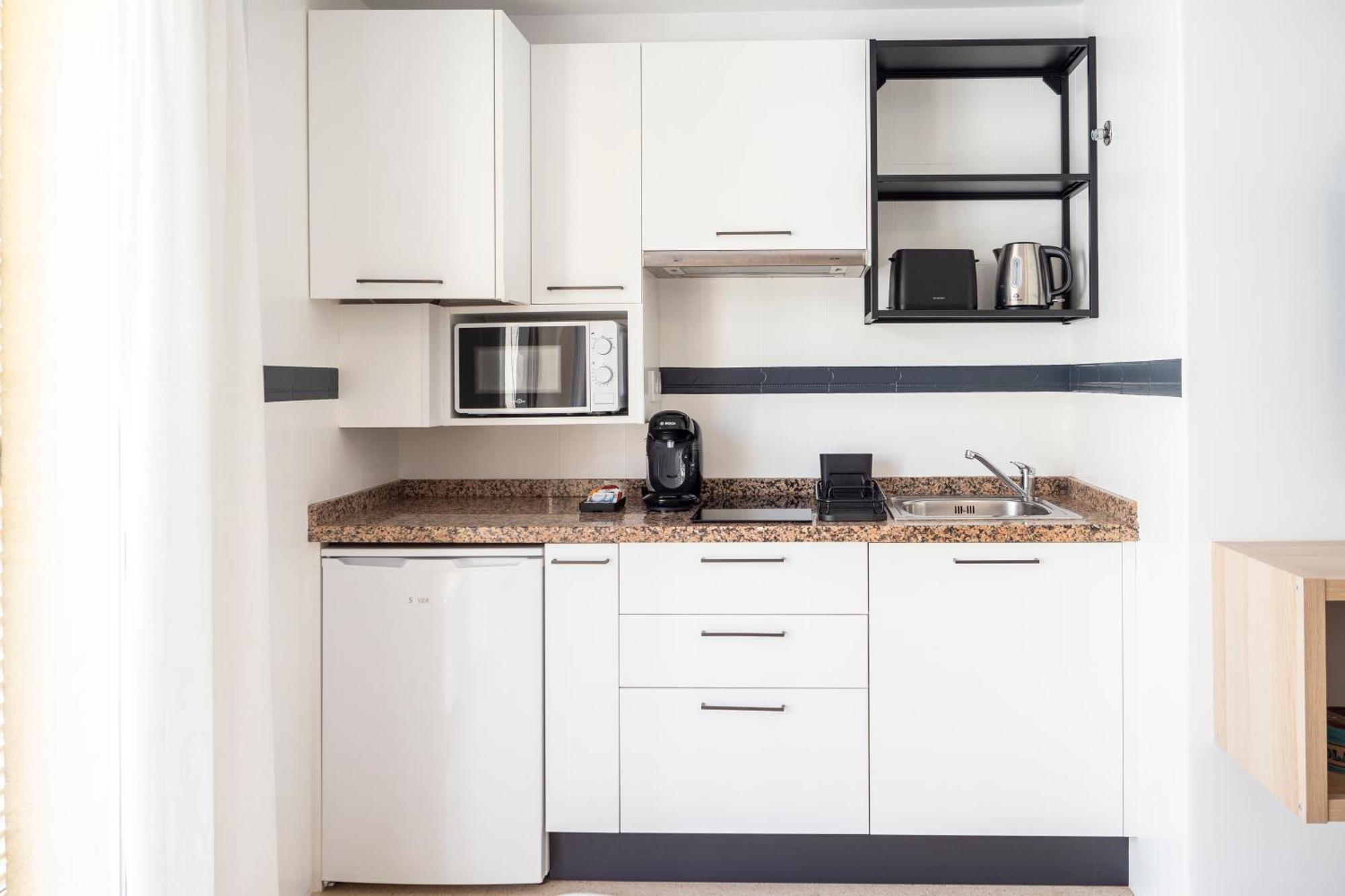 Calma Apartments Бенидорм Екстериор снимка